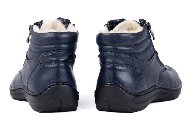 Trzewiki damskie , ocieplone naturalną owczą wełną, granat Łukbut 7240-3-Z-220