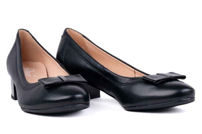 Czółenka z kokardką Łukbut 22180-3-J-001