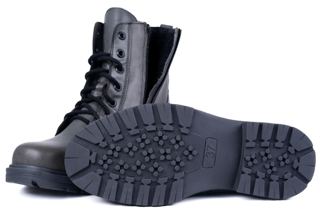 Ciepłe trapery w szarym kolorze Łukbut 6140-3-Z-035