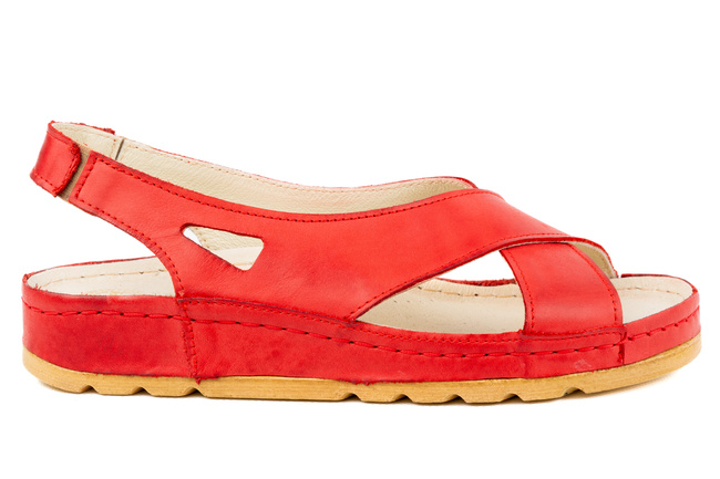Sandałki na lato czerwone Łukbut 18280-3-L-219
