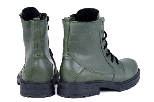 Ciepłe trapery w oliwkowym kolorze Łukbut 6140-3-Z-244 