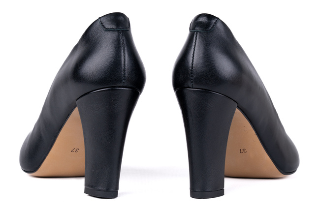 Czółenka damskie na słupku Łukbut 24720-3-J-001