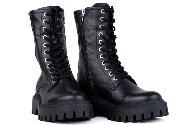 Trapery damskie na traktorowej podeszwie Łukbut 26270-3-Z-001