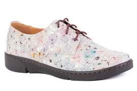 Komfortowe półbuty damskie w kwiaty Łukbut 18140-3-J-717