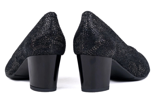 Czarne klasyczne czółenka damskie Łukbut 21370-3-J-732 