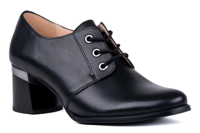 Czółenka na klocku klasyczne czarne Łukbut 21870-3-J-001