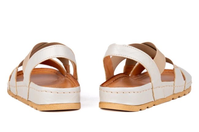 Sandałki na lato z gumkami Łukbut 20780-3-L-052