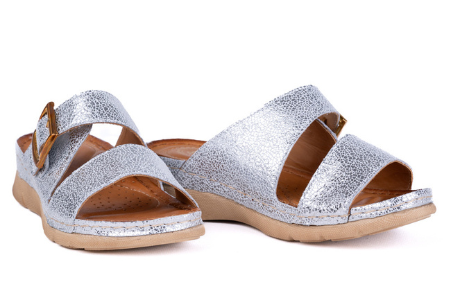 Płaskie klapki damskie złoty Łukbut 21080-3-L-669