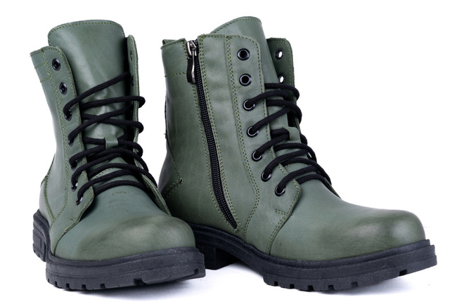 Ciepłe trapery w oliwkowym kolorze Łukbut 6140-3-Z-244 