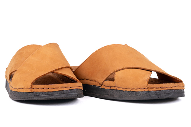 Klapki męskie na wygodnej podeszwie Łukbut 25520-4-L-324 