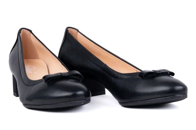 Czółenka na klocku Łukbut 22170-3-J-001