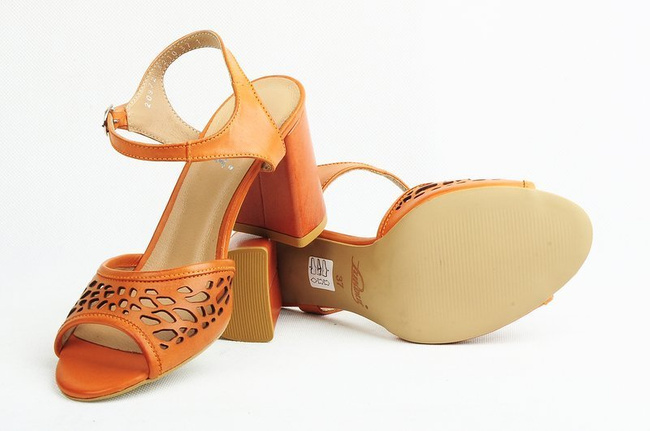 Sandały damskie pomarańczowe 1904
