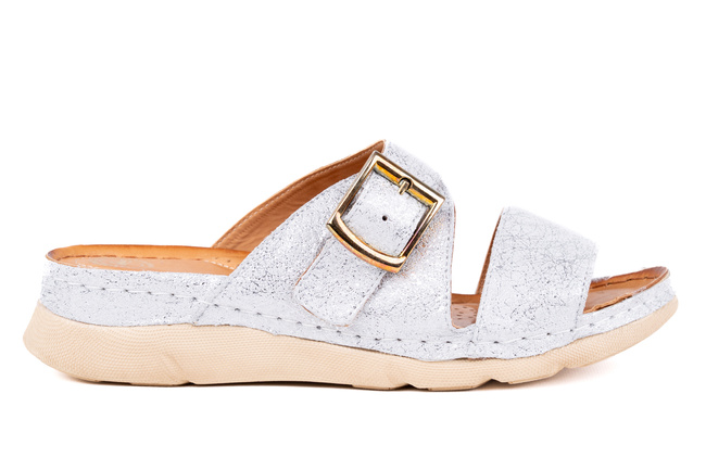 Płaskie klapki damskie,srebrne, Łukbut 21080-3-L-669 