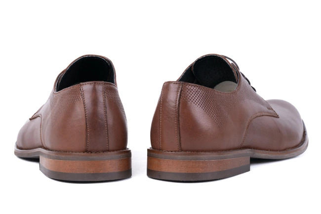 Klasyczne brązowe wizytowe półbuty męskie Łukbut 24930-4-J-330