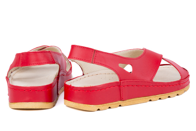 Sandałki na lato czerwone Łukbut 18280-3-L-505 