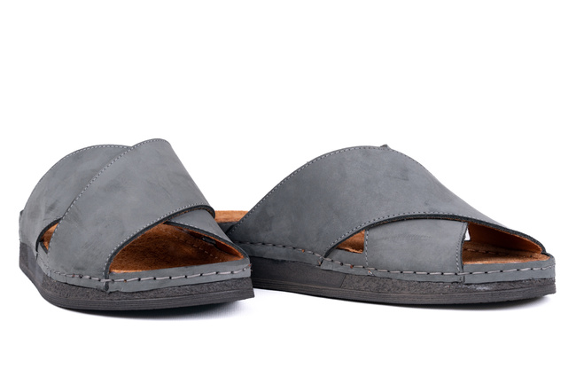 Klapki męskie na wygodnej podeszwie Łukbut 25520-4-L-238