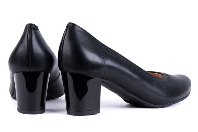 Czarne klasyczne czółenka damskie Łukbut 21370-3-J-001 