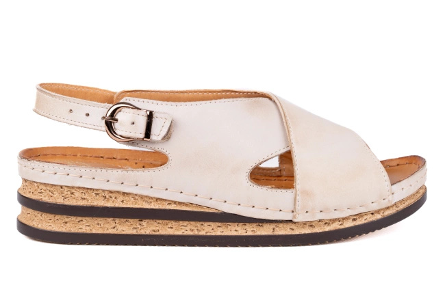 Sandały damskie na koturnie kremowe 16160-3-L-264 