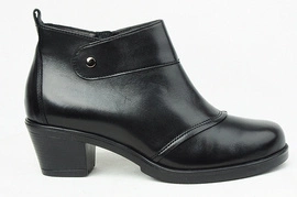 Botki damskie , do kostki czarne Łukbut 699